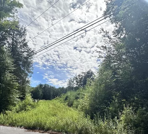 1282 Burt Hill Rd, Tolland, MA 01034