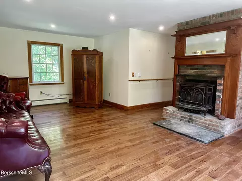 Living - 1689 E Windsor Rd, Windsor, MA 01270 photo 4 of 5