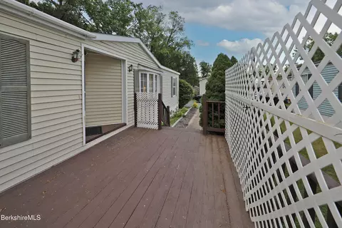 I-6 Robert Ave, Lenox, MA 01240 photo 20
