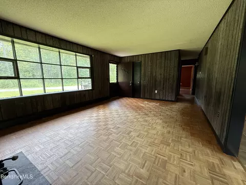 153 Dugway Rd, Lenox, MA 01240 photo 9
