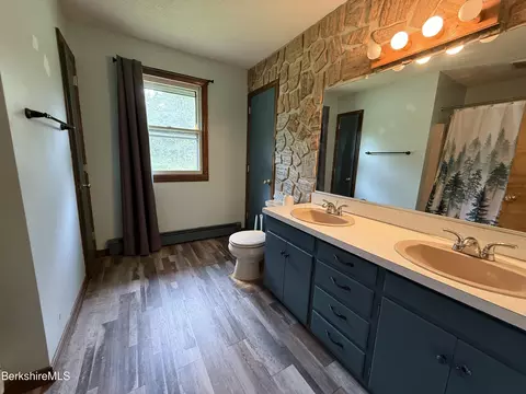 153 Dugway Rd, Lenox, MA 01240 photo 14