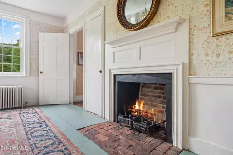 Entry Way - 28 Main Rd, Tyringham, MA 01264 photo 5 of 9