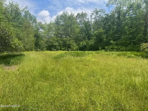 190 Fox Rd, Dalton, MA 01226