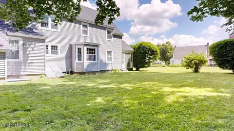 27 Carson Ave, Dalton, MA 01226 photo 2