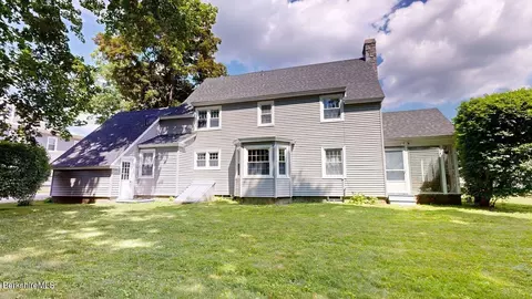 27 Carson Ave, Dalton, MA 01226 photo 3