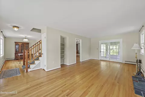 65 Pease Ter, Lee, MA 01238 photo 5