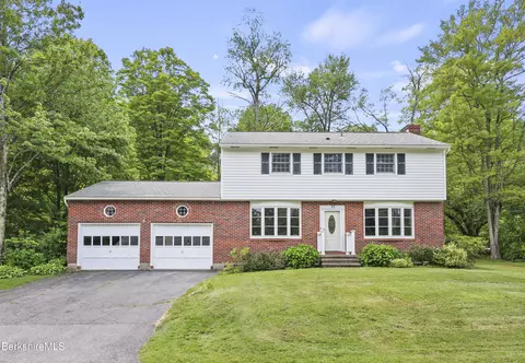 65 Pease Ter, Lee, MA 01238 photo 2
