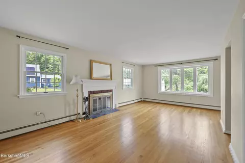 65 Pease Ter, Lee, MA 01238 photo 8