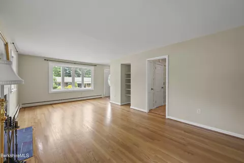 65 Pease Ter, Lee, MA 01238 photo 7