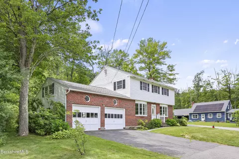 65 Pease Ter, Lee, MA 01238 photo 3