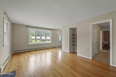 65 Pease Ter, Lee, MA 01238 photo 6