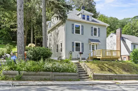 126 W Main St, North Adams, MA 01247