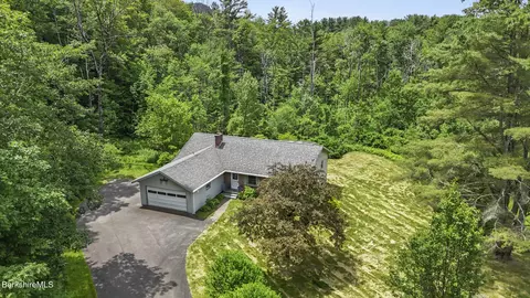 1310 Lenox Rd, Richmond, MA 01254