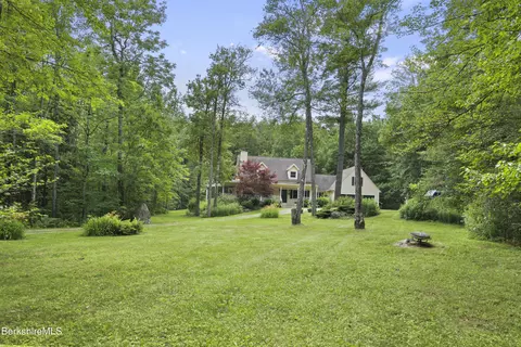 169 Jacobs Hollow Rd, Becket, MA 01223
