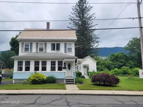 138 N Summer St, Adams, MA 01220