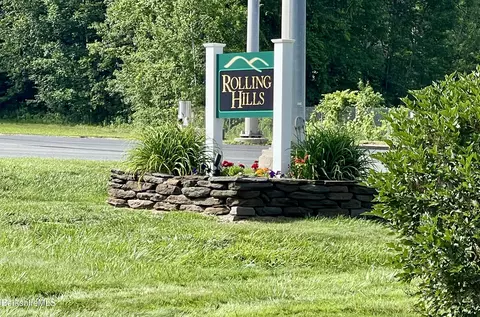 2 Rolling Hill Build 2 -- UNIT 5, Lenox, MA 01240