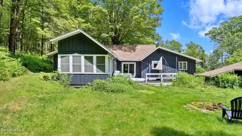 638 Fog Hill Rd, Austerlitz, NY 12017 photo 3