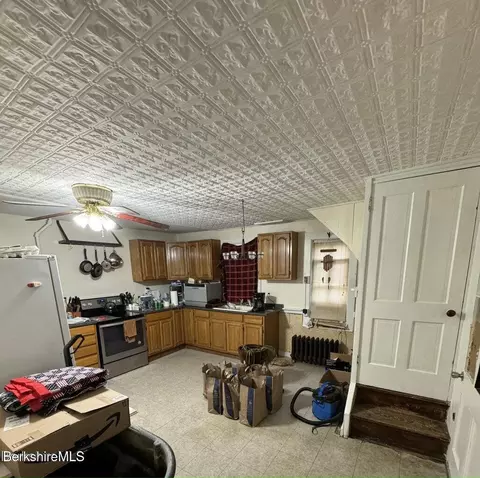 Kitchen - 118 Danforth Ave, Pittsfield, MA 01201 photo 1 of 1