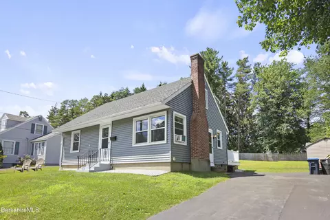 198 Allengate Ave, Pittsfield, MA 01201