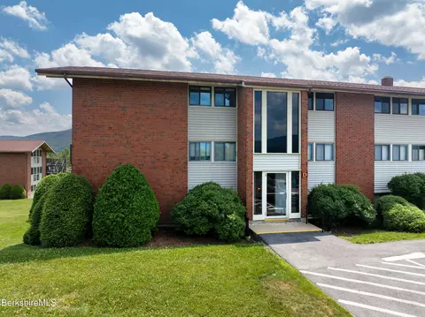 189 Stratton Rd #D-3, Williamstown, MA 01267