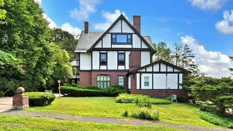 205 Wendell Ave #C, Pittsfield, MA 01201