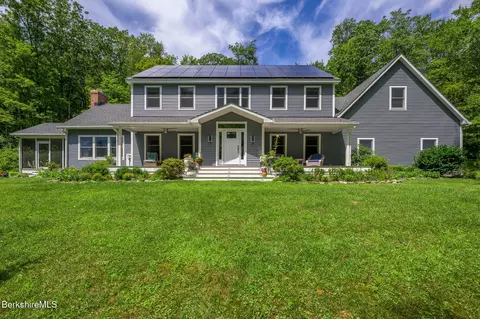 50 Old Village Rd, Great Barrington, MA 01230