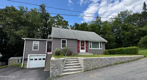 16 Haggerty St, Adams, MA 01220