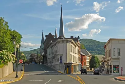 19 Church St UNIT 11, North Adams, MA 01247