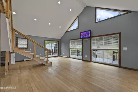 2652 Ma-9 Trl, Windsor, MA 01270 photo 4