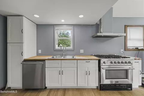 2652 Ma-9 Trl, Windsor, MA 01270 photo 9