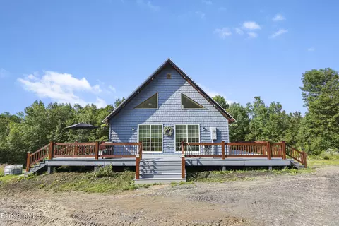 2652 Ma-9 Trl, Windsor, MA 01270