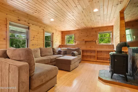 4 Causeway Rd, Peru, MA 01235 photo 34