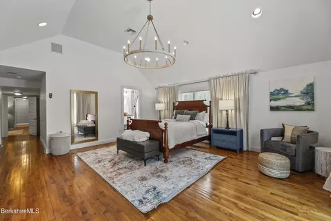 Bedroom - 1 Devon Rd, Stockbridge, MA 01262 photo 11 of 14