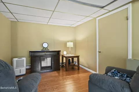 83 Devonshire Dr, Cheshire, MA 01225 photo 25