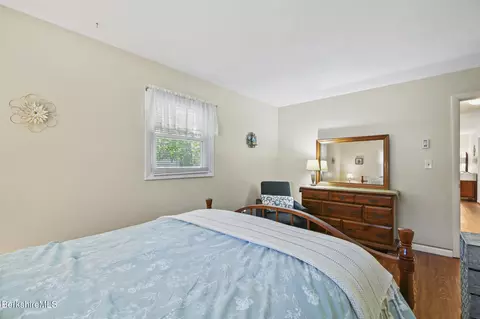 83 Devonshire Dr, Cheshire, MA 01225 photo 19