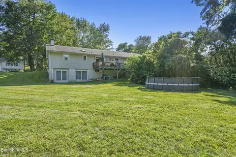 83 Devonshire Dr, Cheshire, MA 01225 photo 32