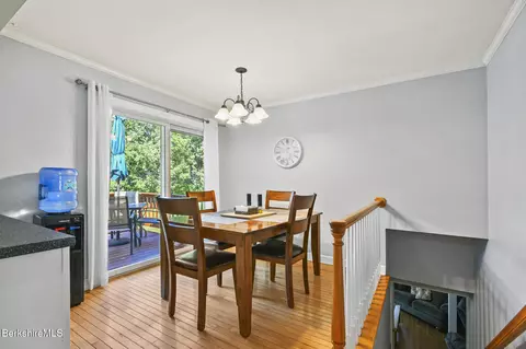 83 Devonshire Dr, Cheshire, MA 01225 photo 7