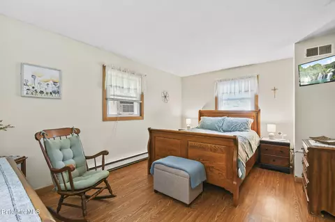 83 Devonshire Dr, Cheshire, MA 01225 photo 16