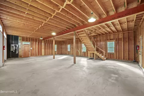 48 Main Rd, Tyringham, MA 01264 photo 11