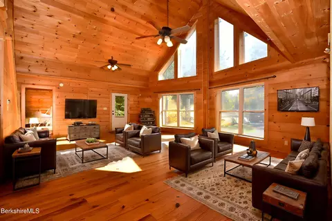 223 Silver Leaf Dr, Becket, MA 01223
