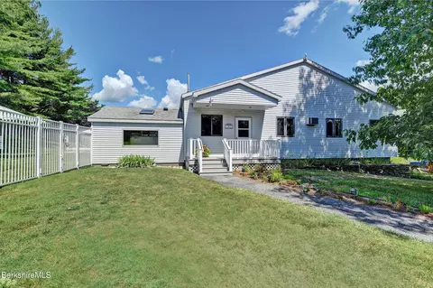 Other - 2 Rolling Hls #BLDG 2-4, Lenox, MA 01240 photo 12 of 21