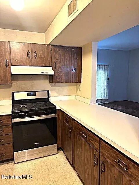 Kitchen - 2 Rolling Hls #BLDG 2-4, Lenox, MA 01240 photo 2 of 3