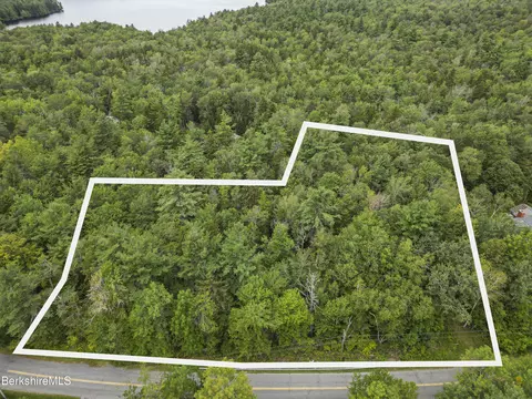 0 Yokum Pond Rd, Becket, MA 01223
