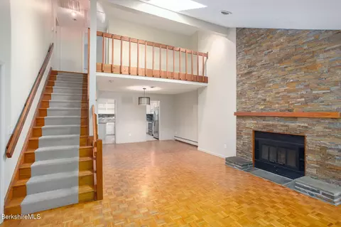 30 5 Clifden Ct, Lenox, MA 01240