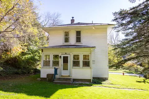 69 Baker St, Lanesborough, MA 01237