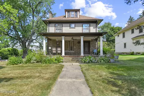 81 Northumberland Rd, Pittsfield, MA 01201