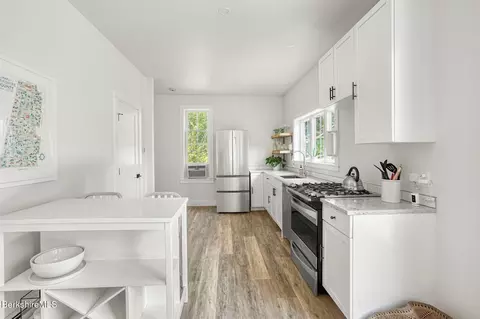 140 Beaver Dam Rd, Lee, MA 01238 photo 14