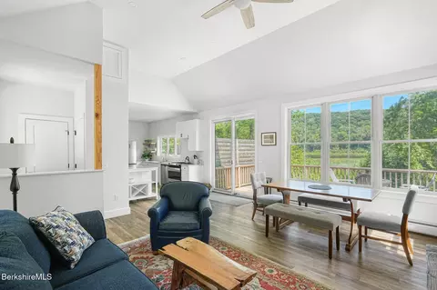140 Beaver Dam Rd, Lee, MA 01238 photo 9