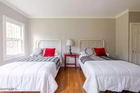 Bedroom - 454 Main Rd #2, Monterey, MA 01245 photo 2 of 4