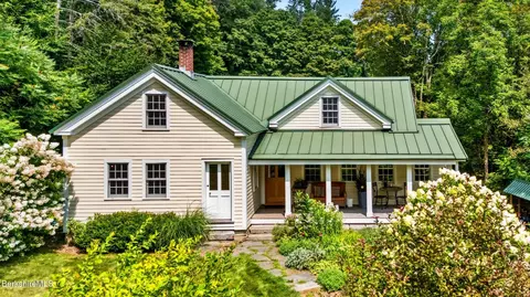 78 Carter Rd, Becket, MA 01223